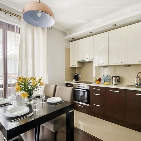 Mg Apartments Gieldowa Varşova Dış mekan fotoğraf