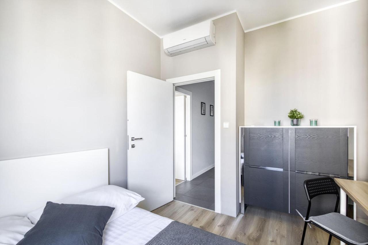 Mg Apartments Gieldowa Varşova Dış mekan fotoğraf
