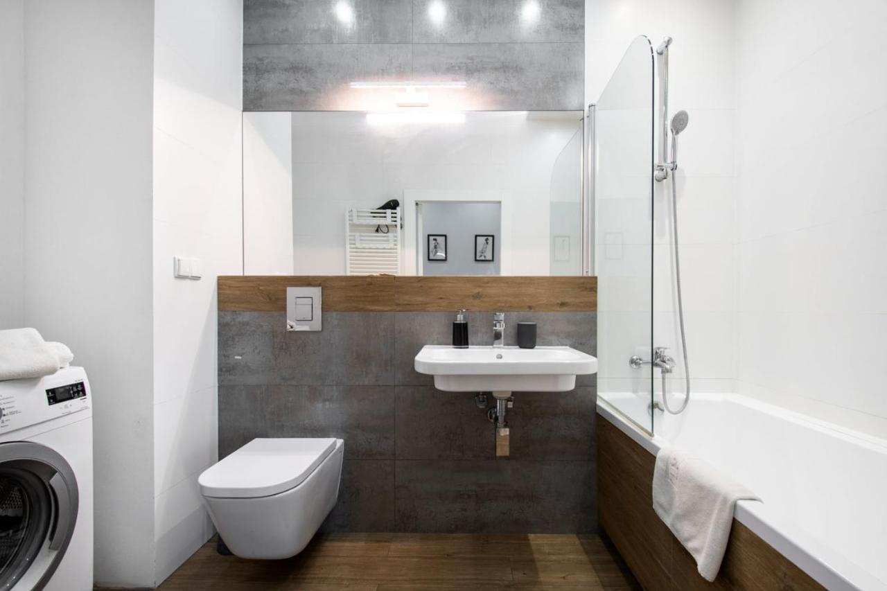 Mg Apartments Gieldowa Varşova Dış mekan fotoğraf
