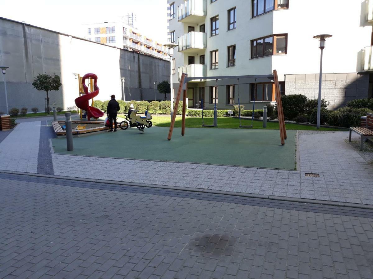 Mg Apartments Gieldowa Varşova Dış mekan fotoğraf